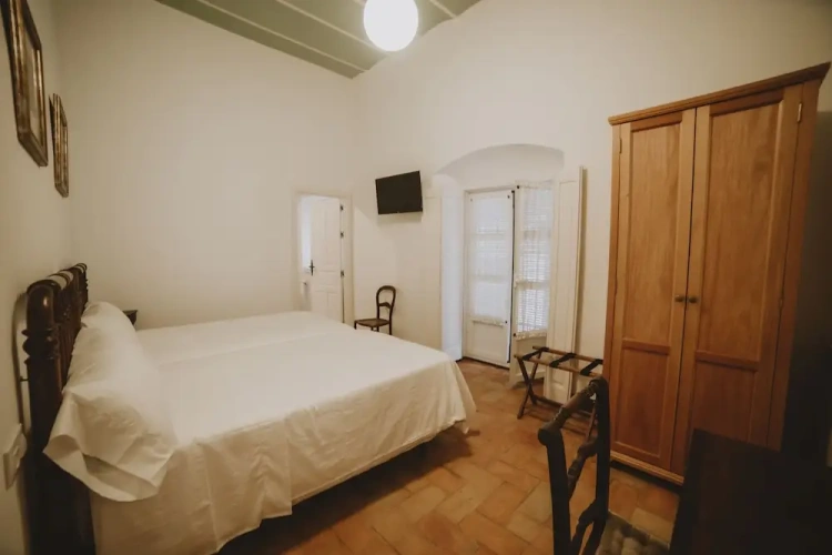 Classic Twin room
