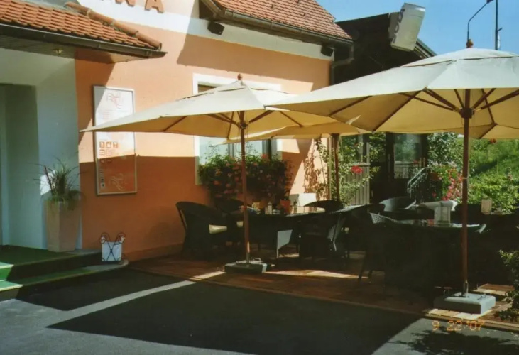 Guesthouse ob Sotočju Budič