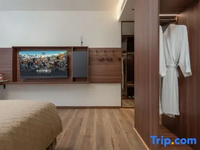 Standard Double room with river view