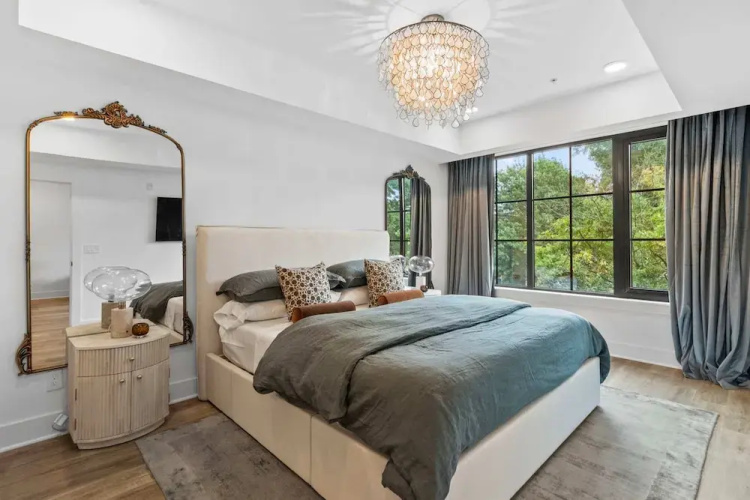 Bleau Vine Luxe Suite