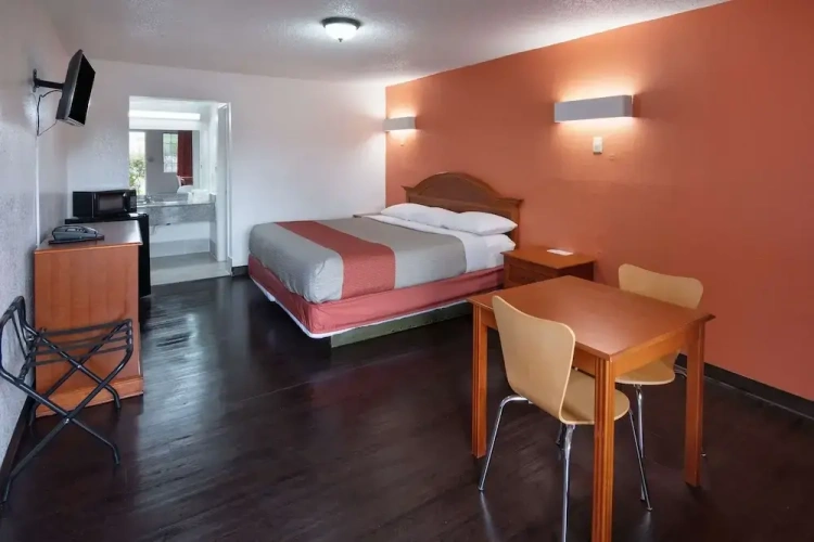Deluxe Double Suite
