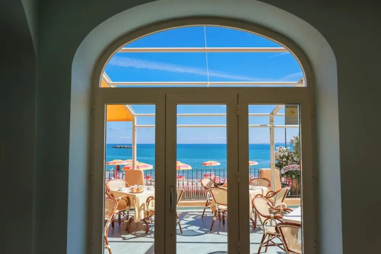 Hotel Rivamare