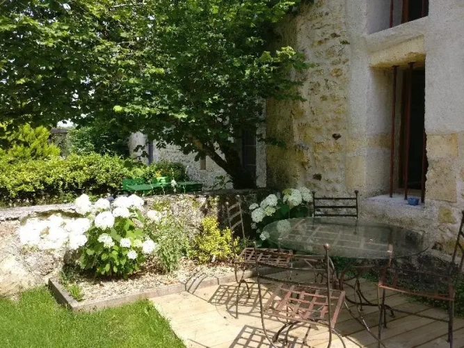 1 Bedroom Bungalow