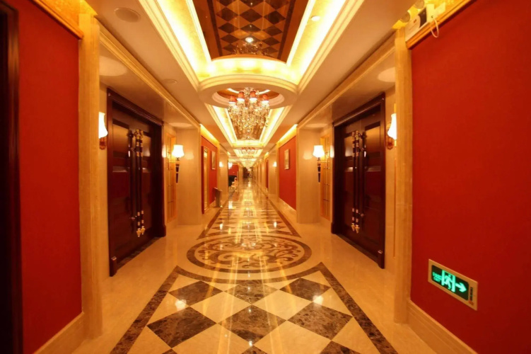 Hongluo Harbor Holiday Hotel