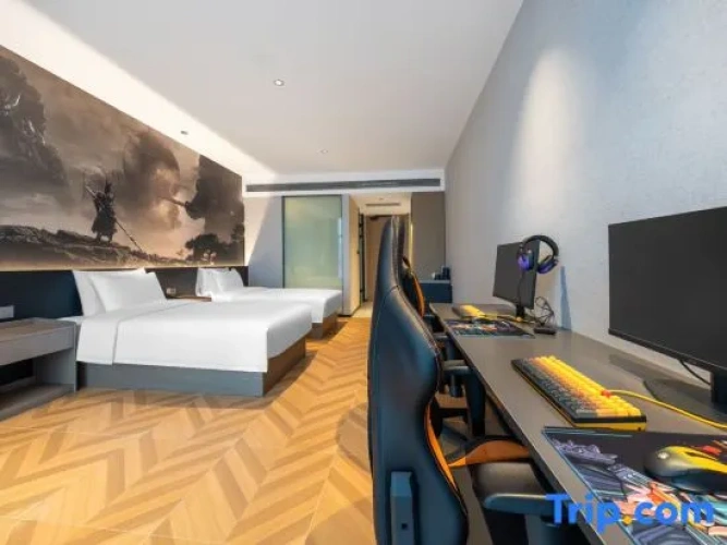 Premier room