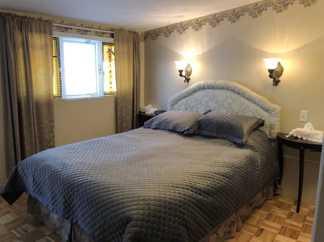 Classic Quadruple Suite