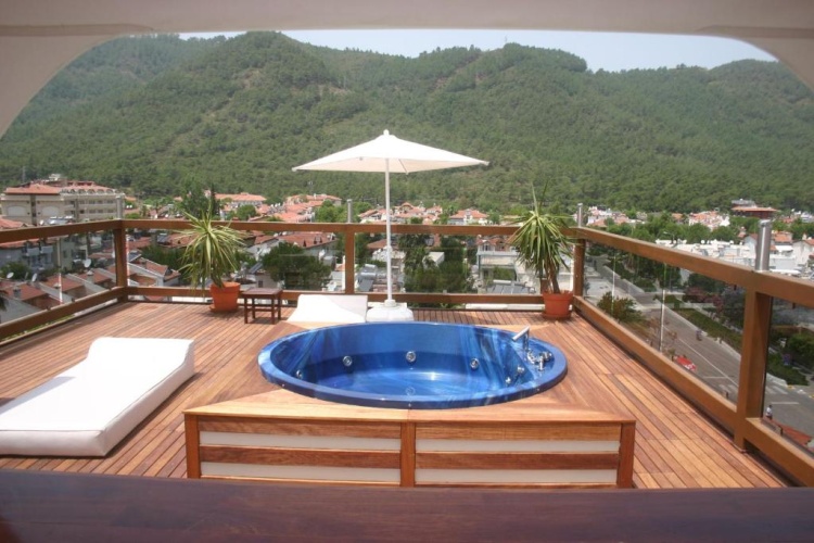 Penthouse Suite