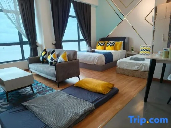 Family Studio with sea view