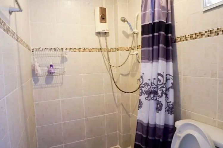 Chongrak Guesthouse