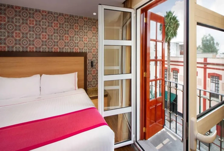 Standard Double room with balcony