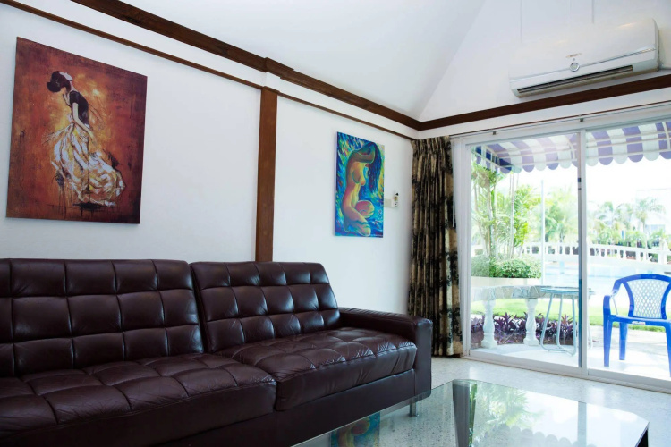 Castle Howchow Beach Resort Hotel