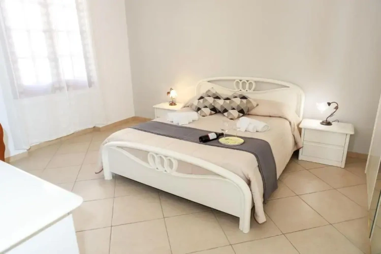3 Bedrooms Cottage