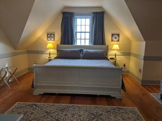 Touchstone Manor