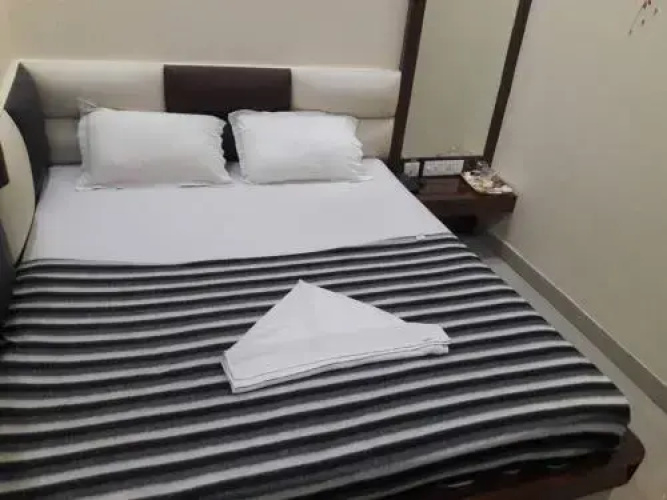 Hotel Crystal International