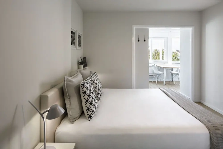 Deluxe Double Suite with balcony and with city view