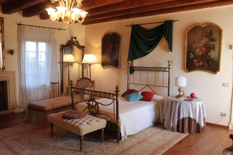 3 Bedrooms Villa