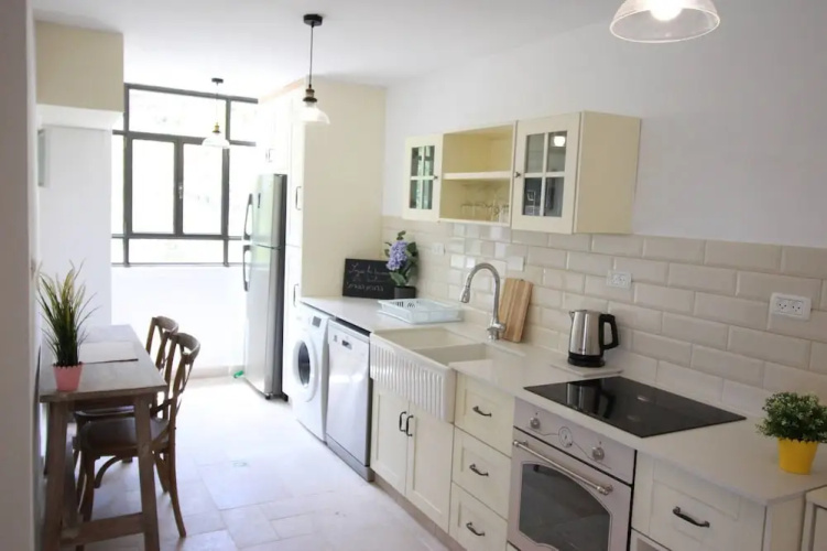 Luxurious Apartment in Jerusalem - Katamon