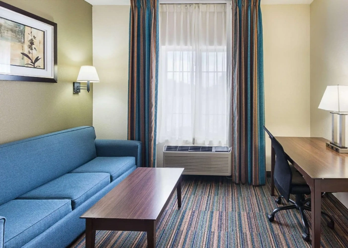 Quadruple Suite