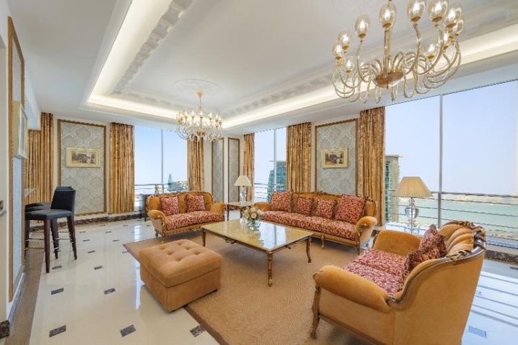 Penthouse Suite