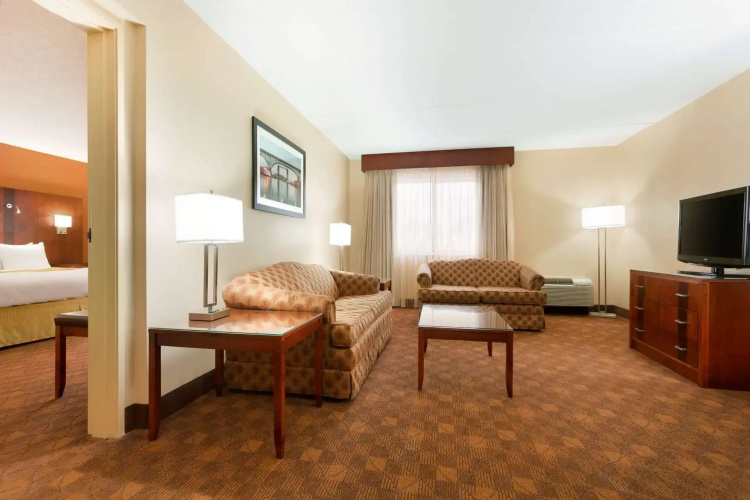 Radisson Hotel Akron/Fairlawn