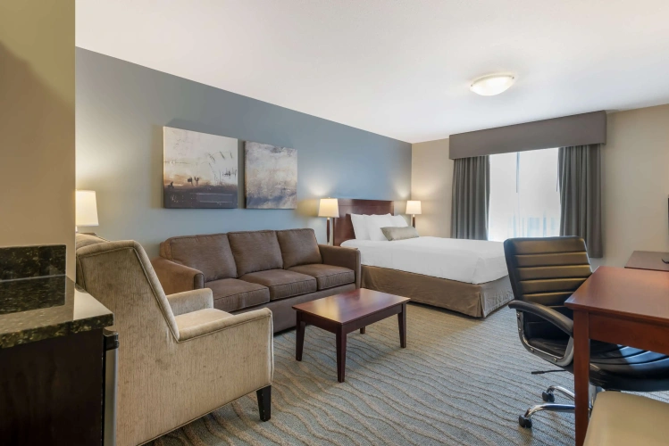Double Suite