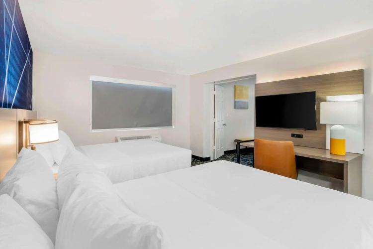 Comfort Inn Kansas City Midtown