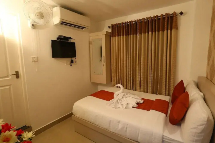 Swarna Residency