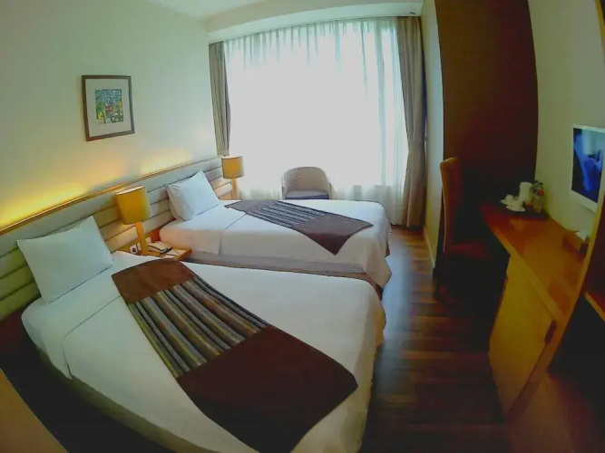 Point C Hotel