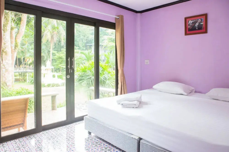 Wave-F Homestay
