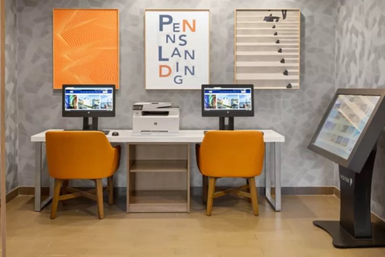 Holiday Inn Express Philadelphia-Penns Landing photo 17