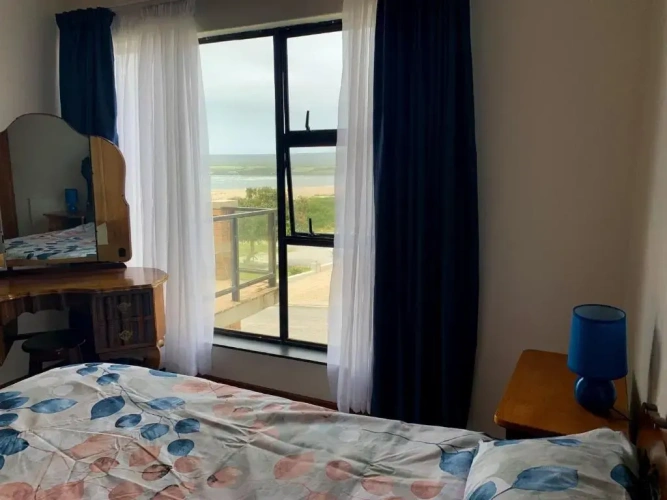 3 Bedrooms Triple Cottage
