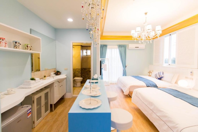 Standard Double room with balcony and with mountain view