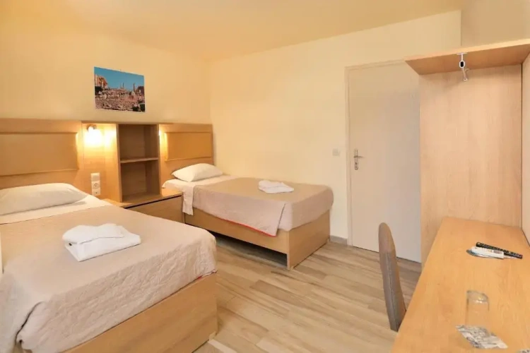 Superior Quadruple room