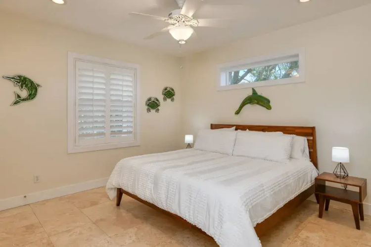 Castaway Cottage