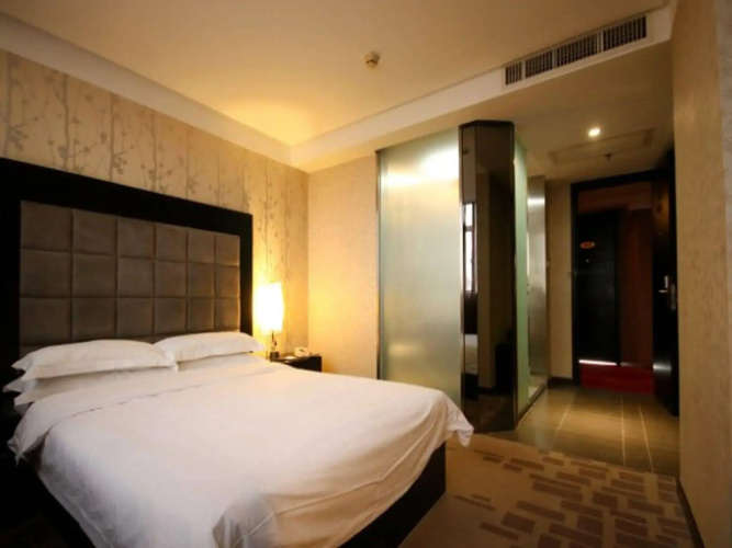 Henry Business Hotel