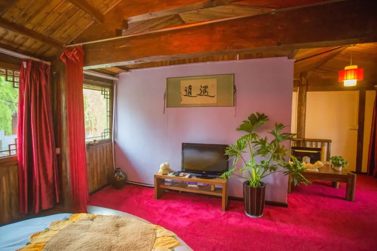 Lijiang Tianlong Inn