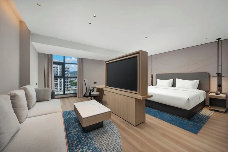 Double Suite