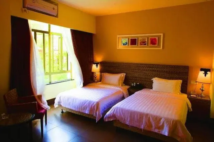 Maoming Yushui Ancient Hotspring Resort