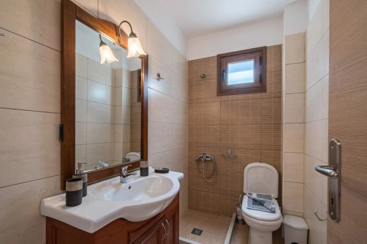 Apartment With 3 Bedrooms in Palelimnos, With Pool Access and Enclosed