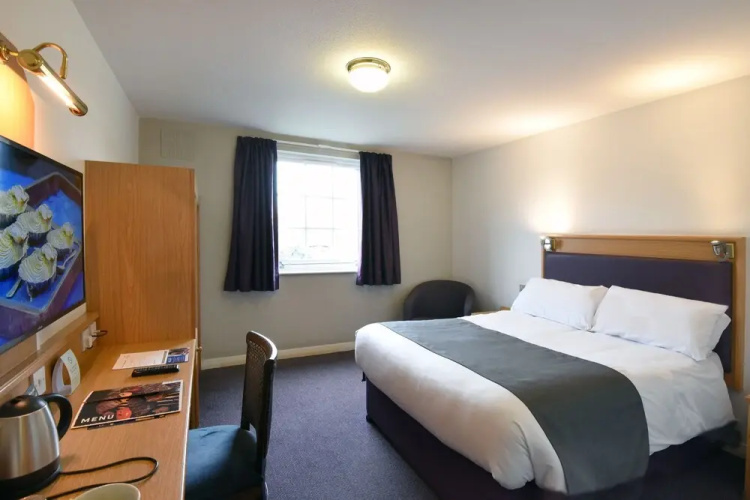 Premier Inn Warrington Centre