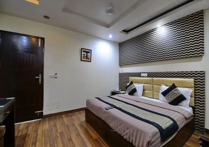 Daanish Residency Hotel