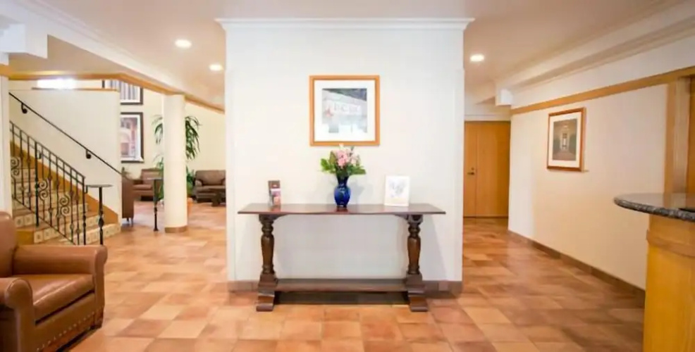 The Inn at UCLA