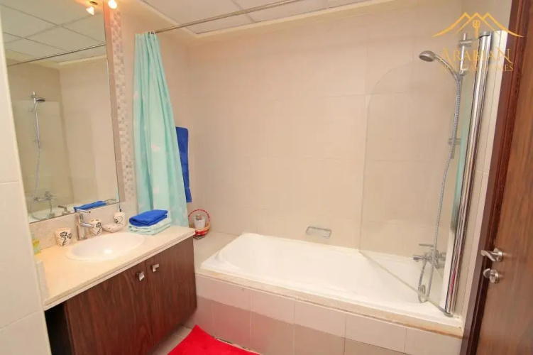 Cozy Studio in EXECUTIVE TOWER WEST HEIGHTS