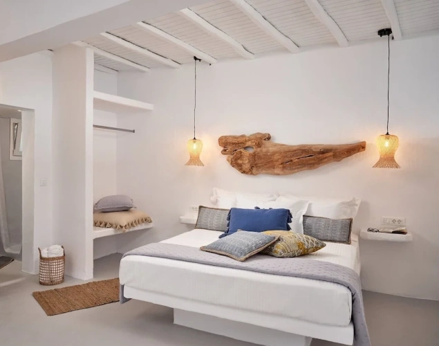 Superior Double Suite with partial sea view