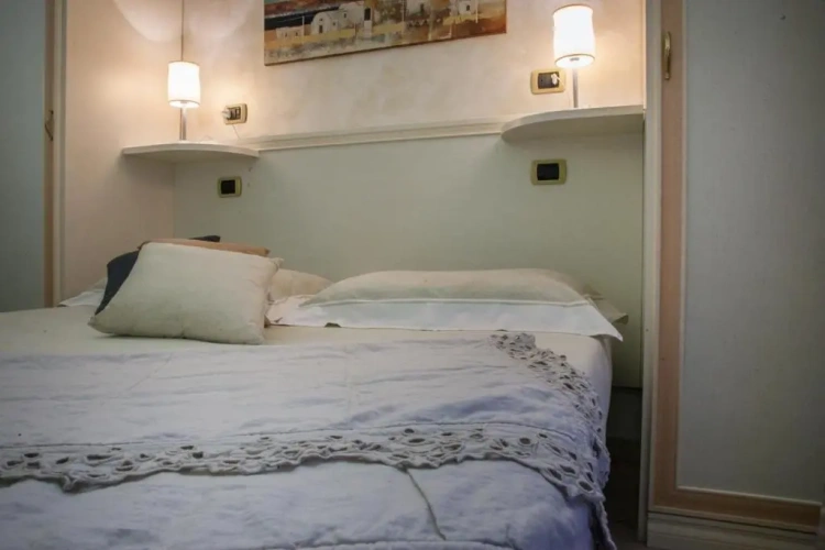 Deluxe Double room with balcony and with sea view