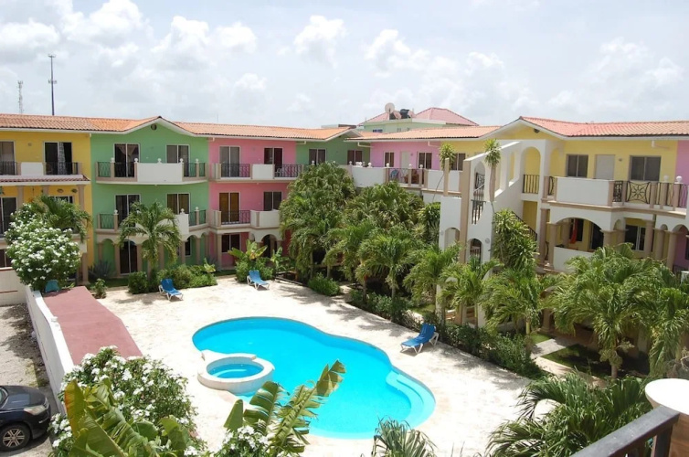 Bahia Azul Beach & Pool Apartment