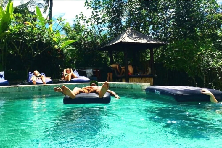 Canggu Beach Hostel