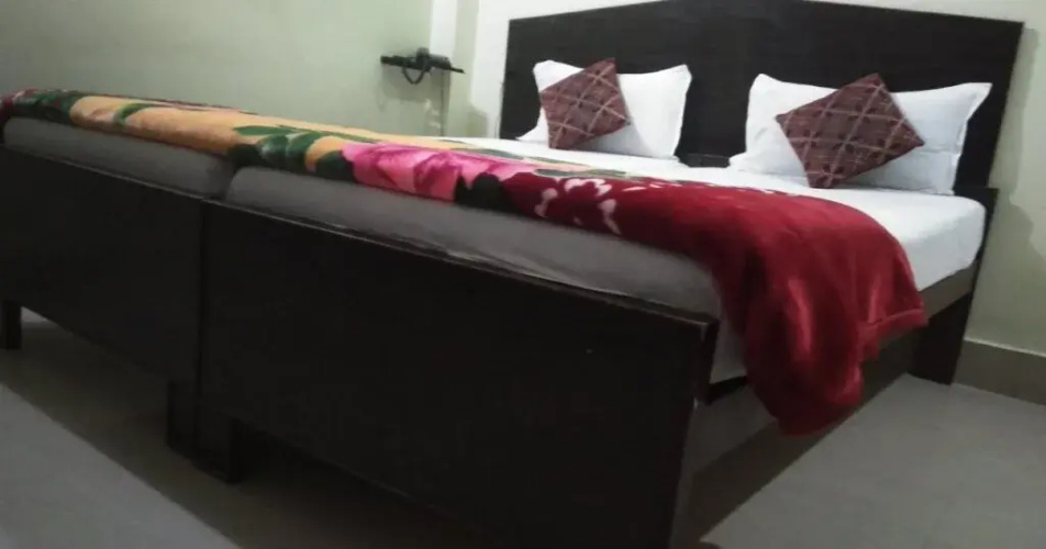 Hotel Giriraj Inn