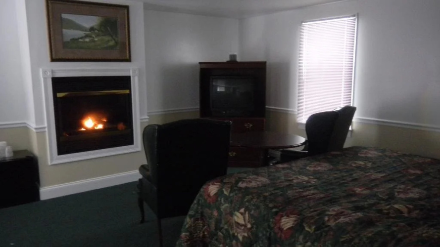 Yankee Clipper Inn, SureStay Collection by Best Western