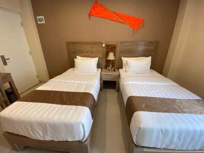 Standard Twin room